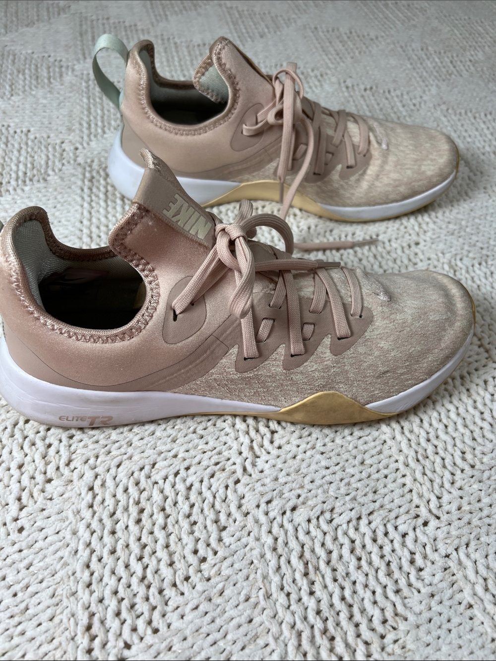 Nike Foundation Elite TR Training Sneakers